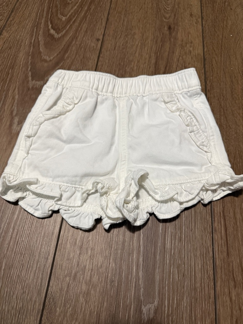Crewcuts White Elastic-Ruffled Waist Shorts
